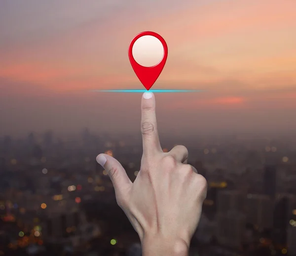 Hand Pressing Map Pin Point Location Button Blur Cityscape Warm — Stock Photo, Image