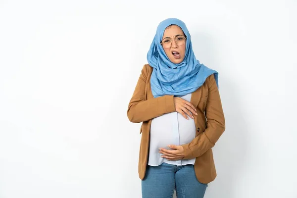 Portrait Dissatisfied Beautiful Pregnant Muslim Woman Wearing Hijab Smirks Face — Stock Photo, Image