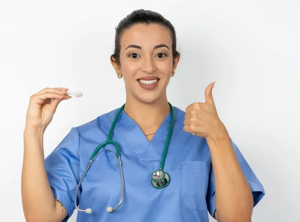 Arab Woman Doctor Uniform Stethoscope Holding Invisible Braces Aligner Rising — Stock Photo, Image