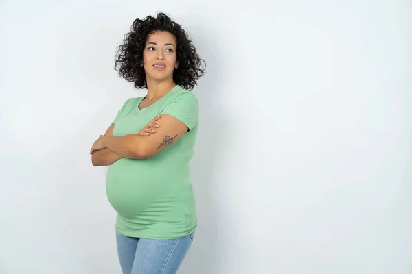 Pregnant Woman Arms Crossed Looks Empty Space — Stock Photo, Image