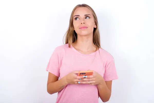 Happy Young Caucasian Girl Wearing Pink Shirt White Background Listening — Stock Photo, Image