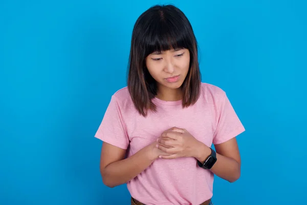 Sad Young Asian Woman Wearing Pink Shirt Blue Background Feeling — Stock Photo, Image