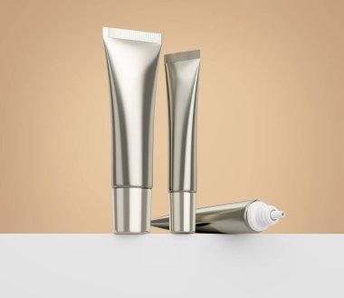 Gümüş Kozmetik Krem Tüpleri Ürün Podyumu 'nda Beklerken 3D Görüntü