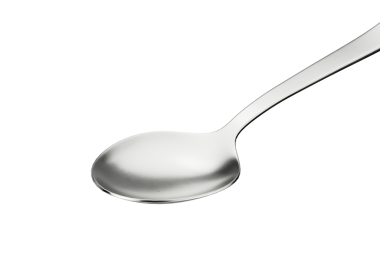 Uzatılmış sapı ve yuvarlak bovling topu illüstrasyonuyla Parlayan Metal bir kaşık