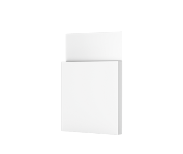 Boş Beyaz Karton Kutu Modeli Kalem ve Renk Paketi 3B Resim için Dikey Duruyor