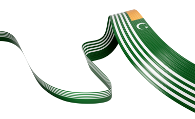 Kashmir 'in 3d bayrağı hilal ay ve yıldızlı parlak dalgalı kurdele. 3B Görüntü.