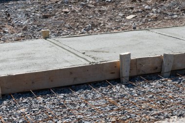 Yeni beton yol kaldırım çimento gri çakıl kaldırım kaldırım malzeme yolu