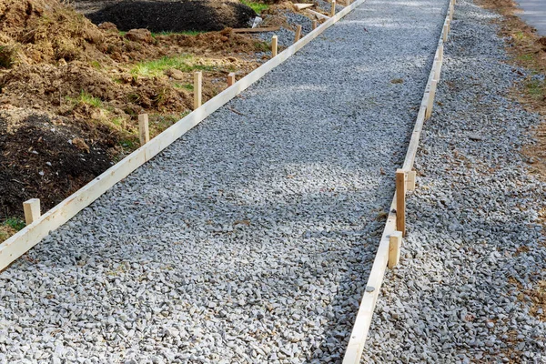 Beton çimentoya hazır kaldırım.