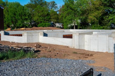 Yeni çelik endüstrisi inşaatı için beton temel