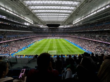 MADRID - 2 Eylül 2023: Real Madrid Stadyumu, Santiago Bernabeu, üst güverte, Madrid, İspanya.