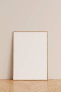 Temiz ve minimalist ön manzara dikey ahşap fotoğraf veya ahşap zemine yaslanmış poster çerçeve modeli. 3d oluşturma.