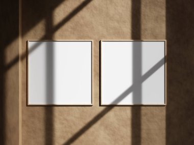 Pencere gölgesi olan en küçük duvar fotoğraf çerçevesi