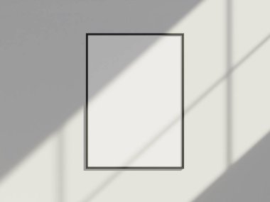 Duvarda asgari pencere gölgesiyle asılı çerçeve modeli