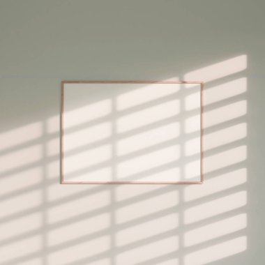 Duvarda asılı olan doğal gölgeli poster modeli.