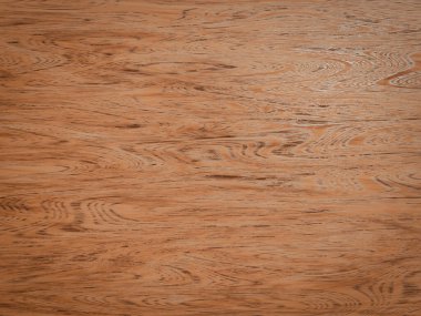 Karmaşık bir tahıl tasarımı ve pürüzsüz bir kaplama ile cilalanmış ahşap.