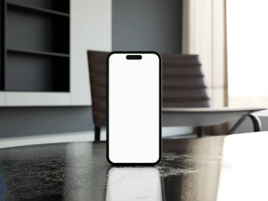 Temiz bir arka planı ve doğal ışıklandırması olan bir masada akıllı telefon modeli..