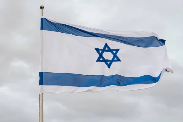Israeli Flag Cloudy Day — Stock Photo, Image