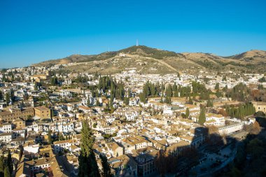 Granada, İspanya. Alhambra 'dan şehrin havadan görüntüsü.