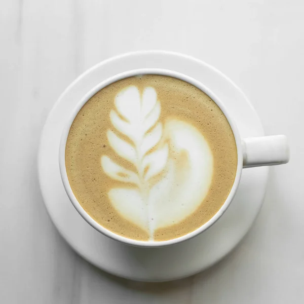 Secangkir Kopi Latte Art Kopi Buatan Sendiri Dengan Latar Belakang — Stok Foto