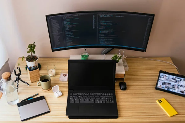 Computer Programmeur Vrouw Cafeïnevrije Code Breaker Dynamische Vrouwelijke Programmeur Mastering — Stockfoto