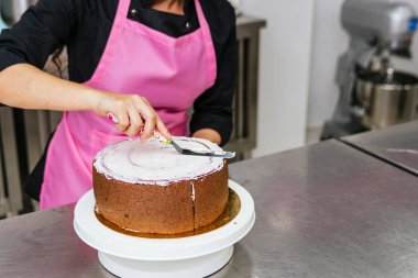 Sanatçı Ödülleri: Kolombiyalı Pasta Şefleri Fırın Stüdyosunda Lezzet Yarattı