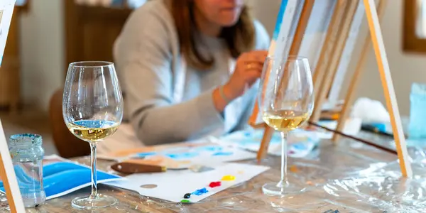 Art and Wine workshop. White wine glasses.