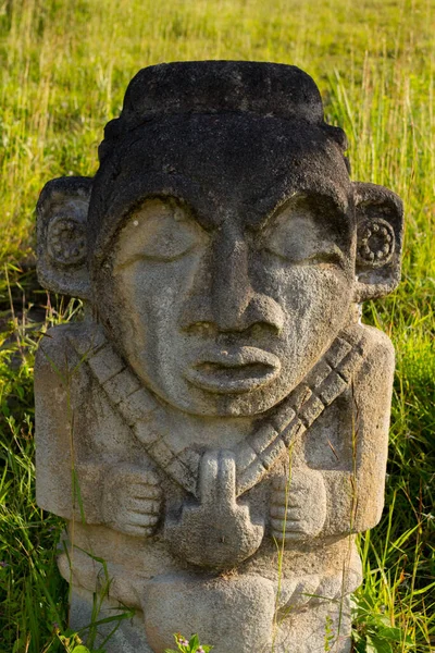 Древняя Колумбийская Статуя Гектара Камня — стоковое фото