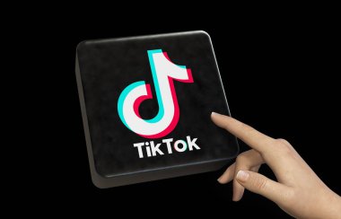 TikTok, Sosyal medya konsepti. Görsel Tasarım.