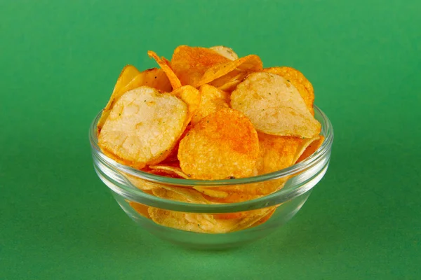 Potato Chips Glass Bowl Isolated Green Background Side View — Stock Photo, Image