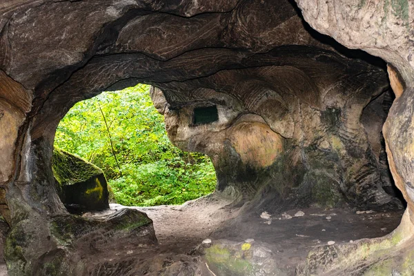 Huel Lee Hohllay Sendero Mullerthal Luxemburgo Cueva Abierta Con Vista — Foto de Stock