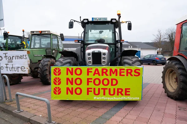 Bauern Protestieren Prangern Regierungsplan Zur Abschaffung Der Diesel Und Kraftfahrzeugsteuer Stockbild