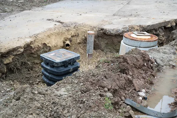 Replacement of water pipe leak, drain repair, emergency service, construction site