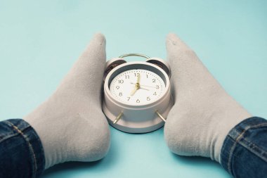 Alarm saati, zaman tükeniyor, hatırlatma ve planlama, bitiş tarihi, zaman çizelgesi ve gerisayım, geri sayım 