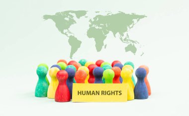 İnsan hakları, hoşgörü, dostluk ve destek, çok kültürlü toplum, insani yardım, ayrımcılık ve ırkçılık yok, gönüllü ekip