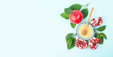 Rosh hashanah, Yahudiler yeni yılı kutluyor. Musevi takvimi, ballı nar, bayram geleneği için yiyecek.