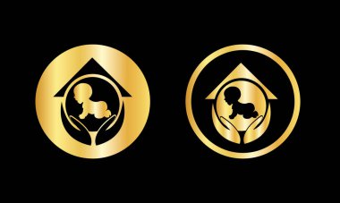 Lüks Altın Emlak Logosu Tasarımı Yuvarlak Rozet Tarzlı Zarif Ev Simgesi