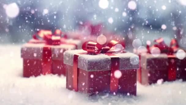Indah Dibungkus Hadiah Natal Terletak Lanskap Musim Dingin Yang Tenang — Stok Video