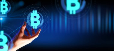 İşadamlarının etkileşimli eli, ticari ağ veri sisteminin hologramına dokunuyor. Teknoloji kavramı, insan kullanıcı uygulaması ile yapay zeka.