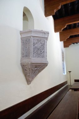 Cadiz (İspanya). Cadiz şehrindeki Castillo de San Sebastin 'in duvar ve kontrol noktası.