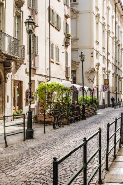 Torino, İtalya. I. Galleria Umberto 'nun iç mekanı. 2023-05-04.