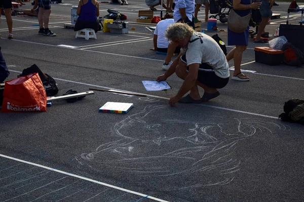 Вуличні Художники Конгресі Малюють Священні Картини Асфальті Під Час Заходу — стокове фото