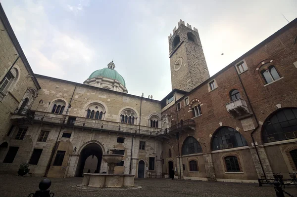 Torre Pegoi Fontana Viste Dal Cortile Interno Del Palazzo Della — Foto Stock