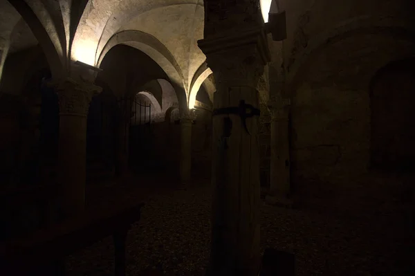 Cripta Con Panche Altare Nell Antica Cupola Brescia — Foto Stock
