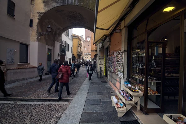 Pavimento Com Lojas Uma Cidade Italiana — Fotografia de Stock