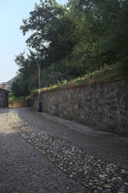 Yokuşta Paved Caddesi