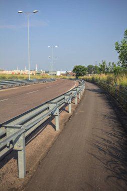 İtalya kırsalında otoyol