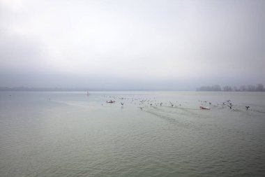 Sisin içindeki göl