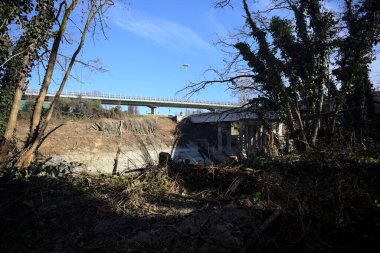 Kırsal kesimde köprü ve karayolu viyadük