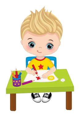 Masada oturan sevimli küçük çocuk ve çizim yapıyor. Küçük çocuk mavi gözlü, sarışın bir çocuk. Vektör küçük sanatçı. Çocuk vektör çizimini öğreniyor.