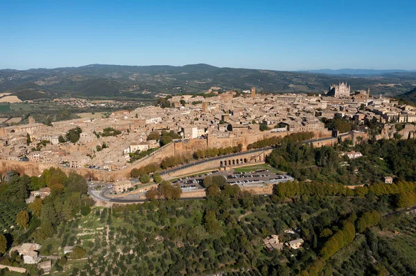 stock image side aerial view of the town of orvieto